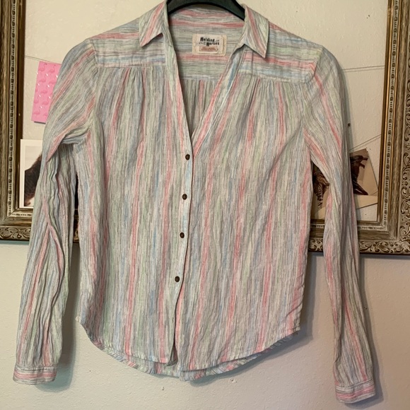 HOLDING HORSES Tops - Anthropology Holding Horses Button Down Blouse